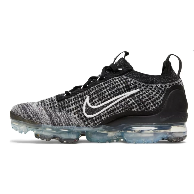 Nike-Air-VaporMax-2021-FK-Oreo-2